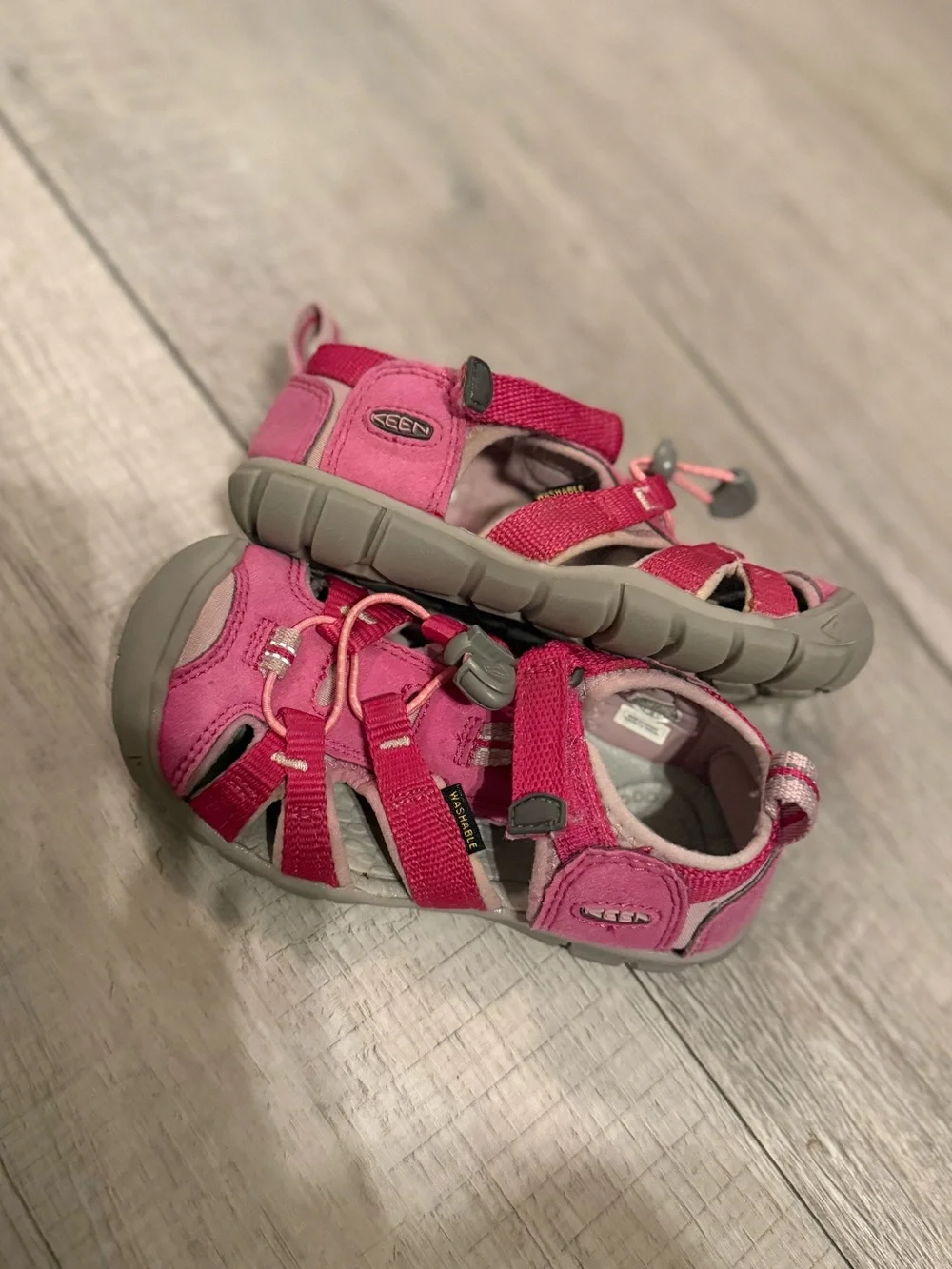 Size 10 Keen Kids Pink Hybrid Hiking Sandals